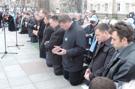 Сектантские 'моления' на Украине 