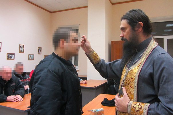 Иноверцы, воюя за Новороссию, принимают Православие как дар от Бога