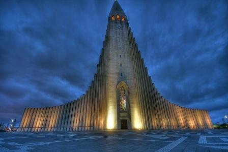 Исландия узаконила богохульство